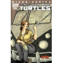 TEENAGE MUTANT NINJA TURTLES MICRO - SERIES 7. APRIL. COVER A.