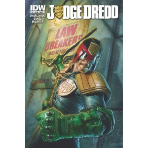 JUDGE DREDD 2. COVER B. FIRST PRINT.